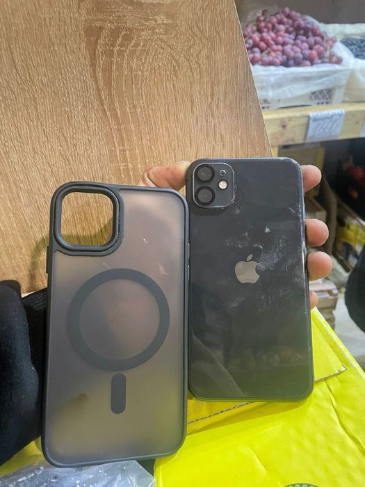 iPhone 11 с гарантией