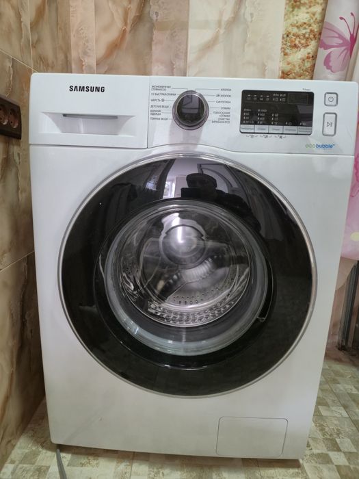 Стиральная машинка Samsung eco buble