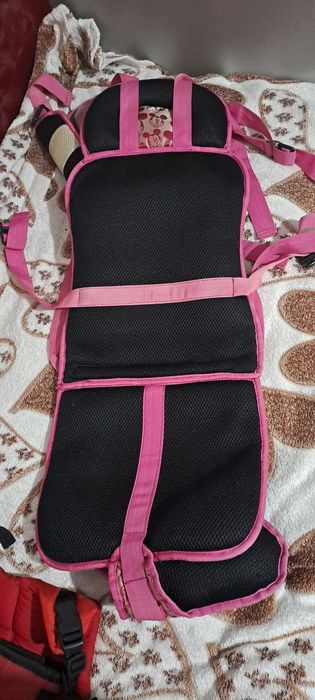 Мягкое автокресло