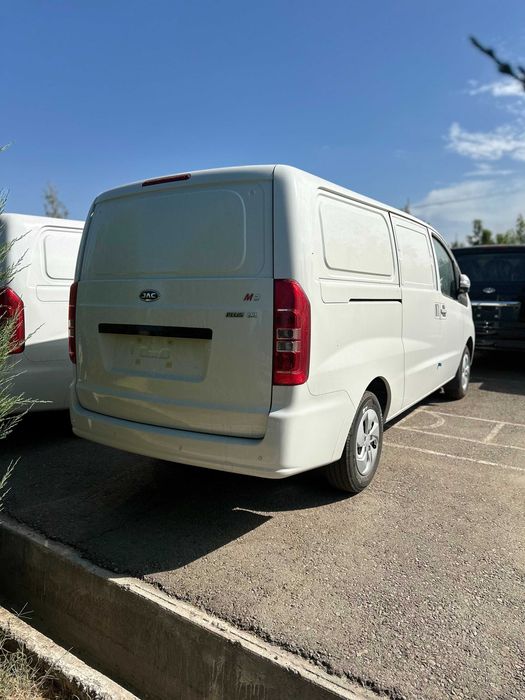 JAC M3 VAN FURGON nalichida