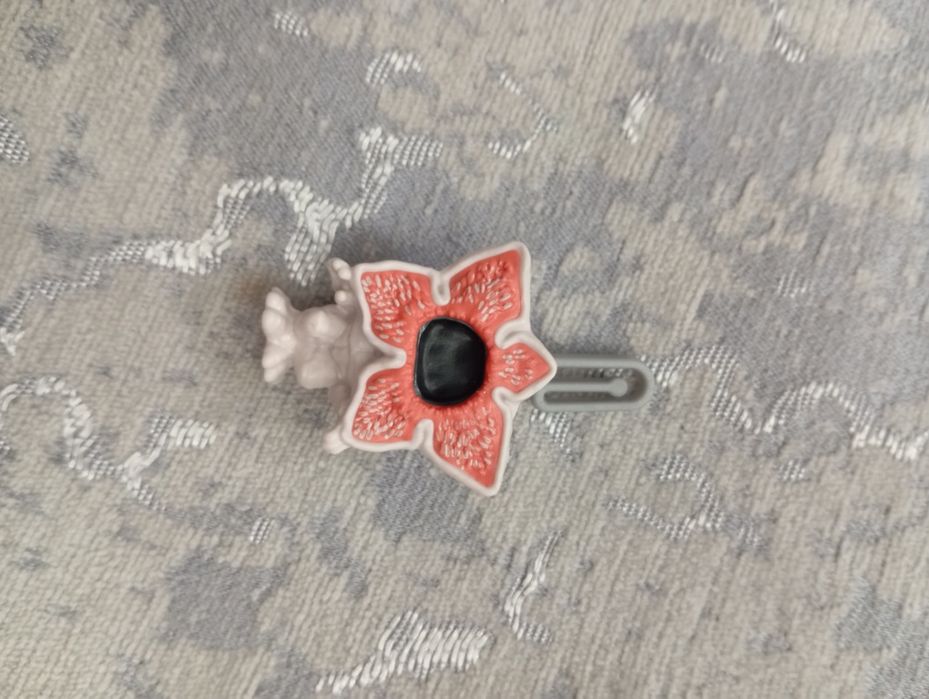 Очень странные дела фигурка