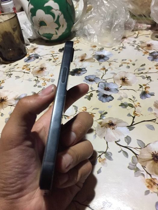 Iphone 16 e sotiladi