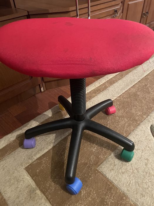 Детская кресло на колесах