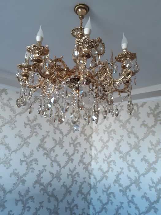 Люстра Б/у для гостиной комнаты