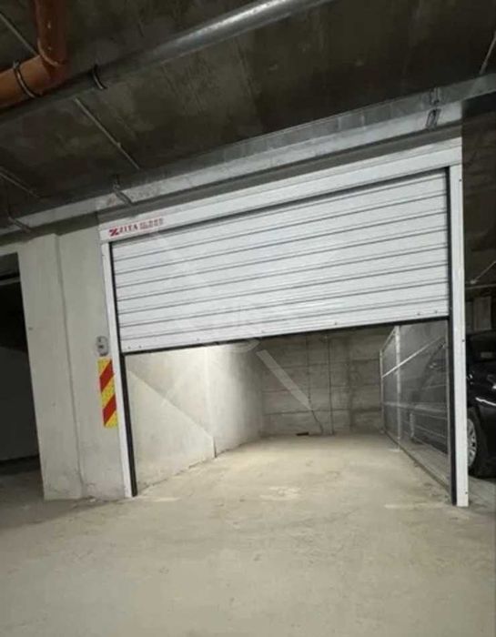 Продава се Гараж / Паркомясто в Пловдив, Кючук Париж - 18 кв.м за 1456 €/кв.м - Снимка #2