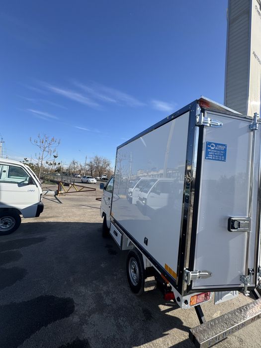 Furgon Budka izotermik sendvich panel tent