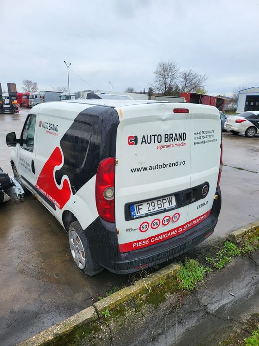 FIAT Doblo 2013 — imagine 3