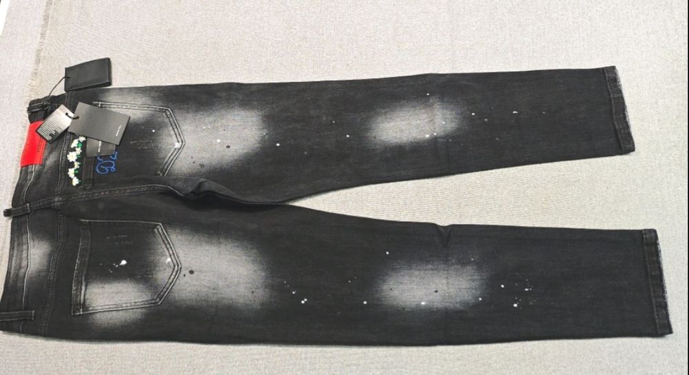 Blugi Dsquared2 Bărbați