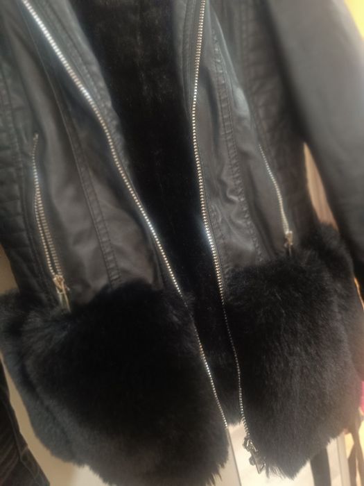 Топло кожено яке с пухче