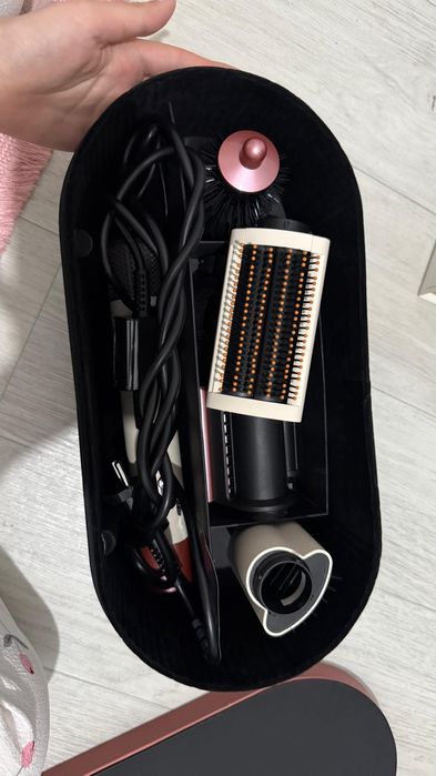 Dyson стайлер полный комплект