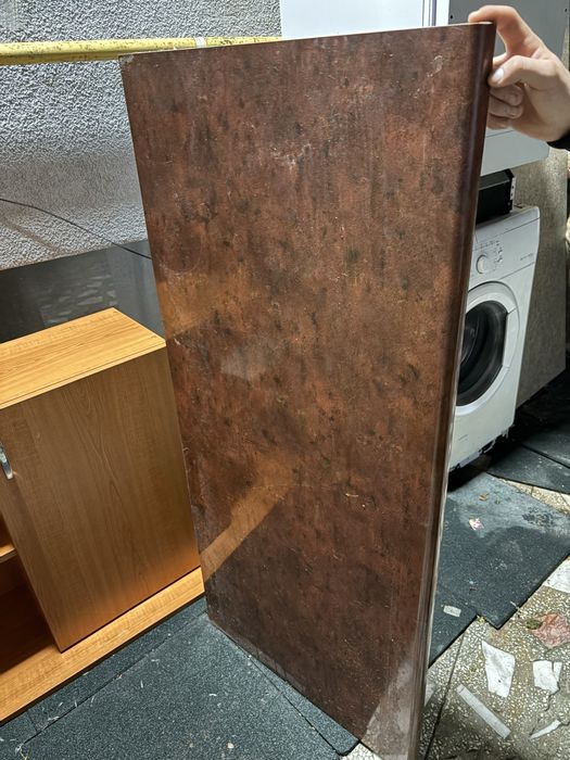 2 blaturi bucatarie premium second hand stare buna 70 lei bucata