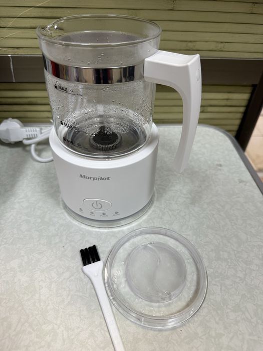 Morpilot 4 в 1 електрически разпенител за мляко