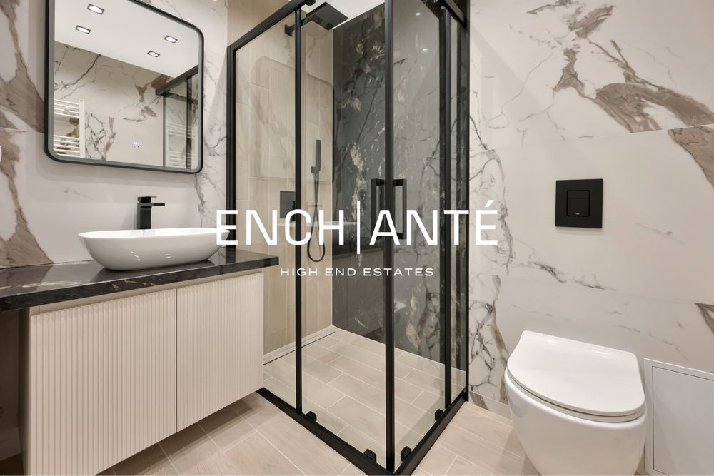 Тристаен апартамент за продажба в кв. Кръстова Вада