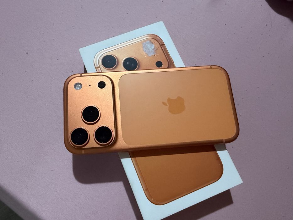 Iphone 17 pro 256 baterie 100% 85 cicluri