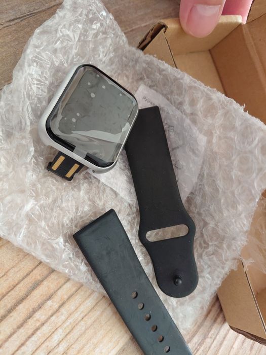 Ceas smartwatch  NOU