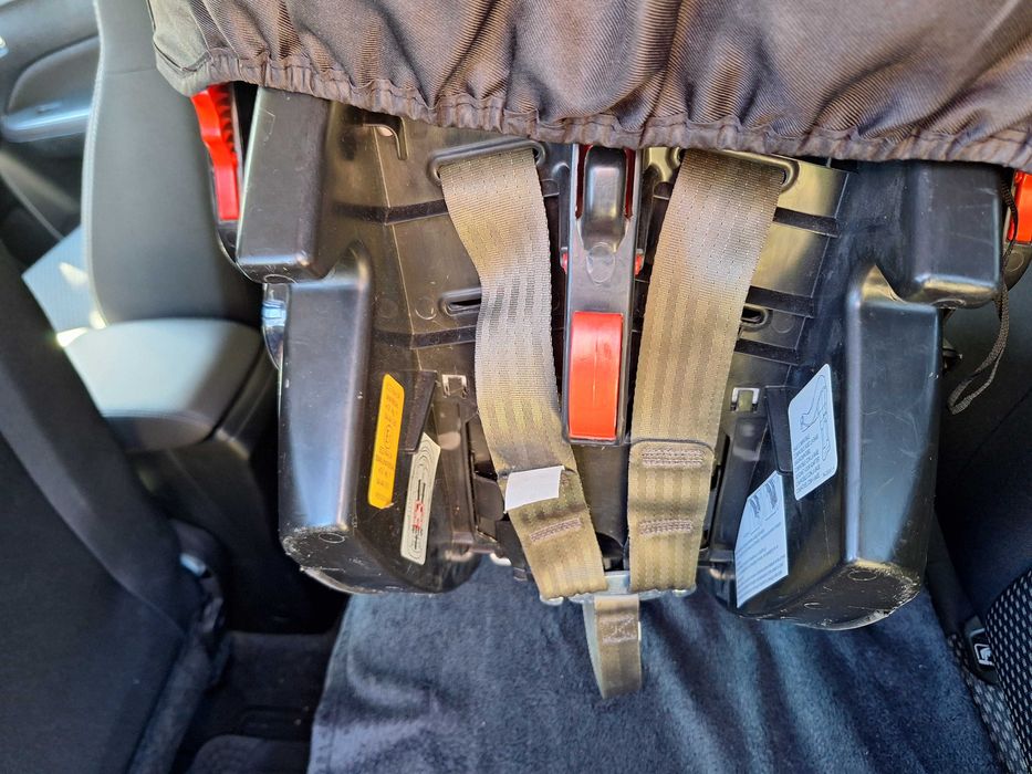 Scaun bebe copil auto cos scoica iso fix centura nemtesc pana la 13 Kg