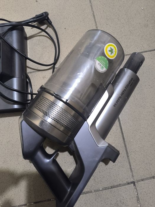 Продам беспроводной пылесос Samsung