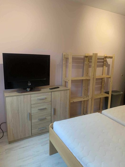 Дава се под наем Тристаен апартамент в София, Красно село - 90 кв.м за 900 € - Снимка #17