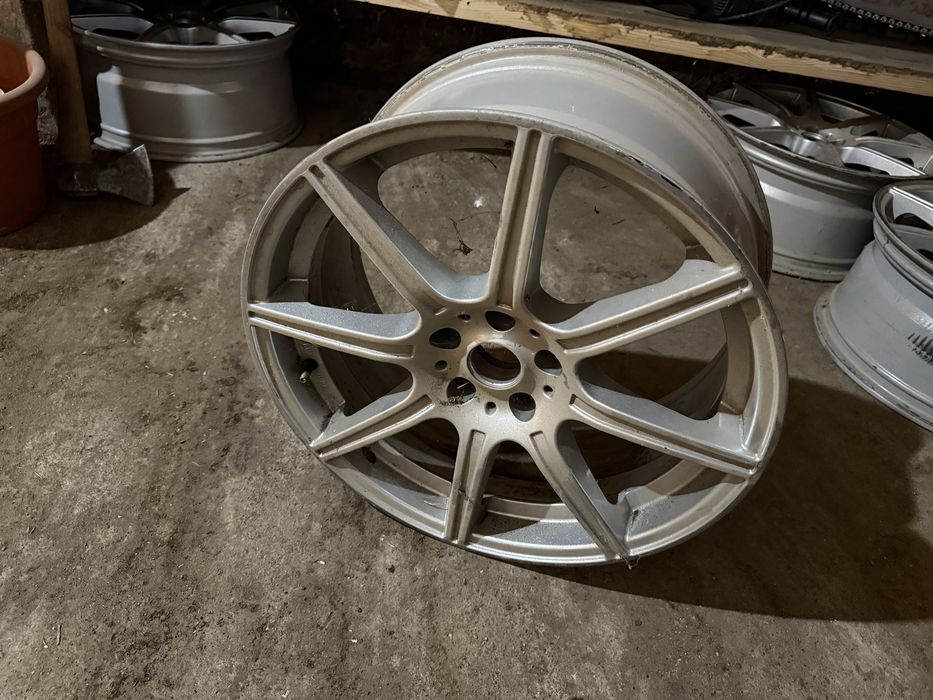 Jante 19 8.5J ET24 5x120 - 3 drepte + 1 indoita