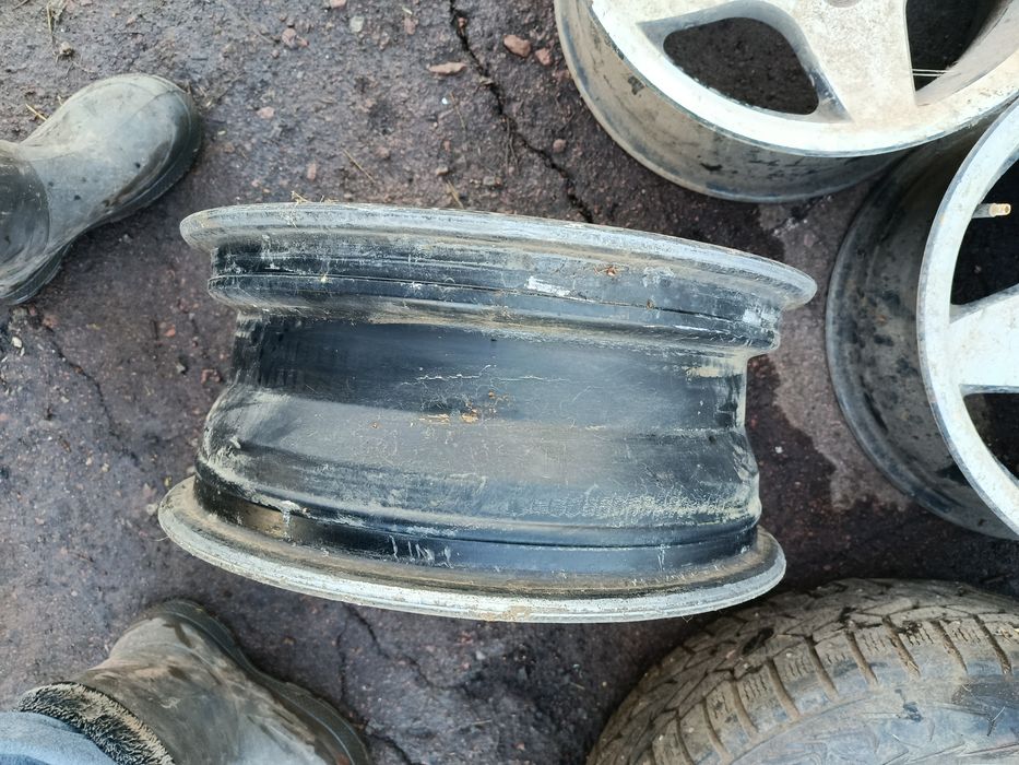 Титанки нива радиус 15