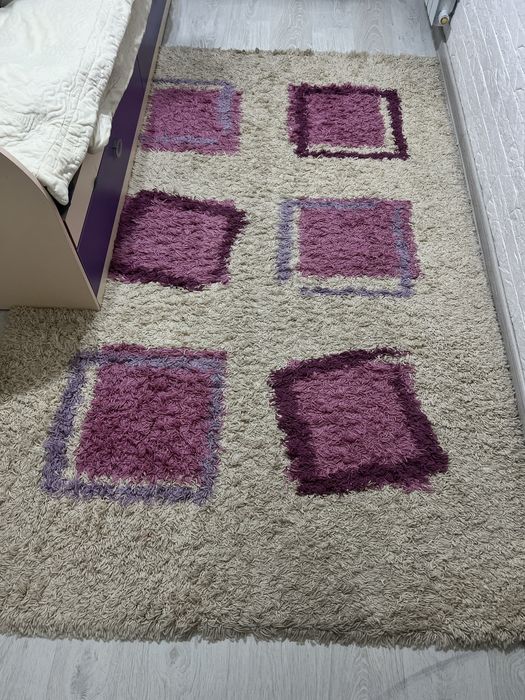 Ковер в хорошем состоянии