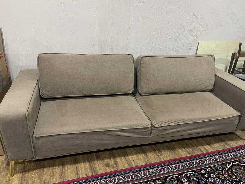 Диван в отличном состоянии