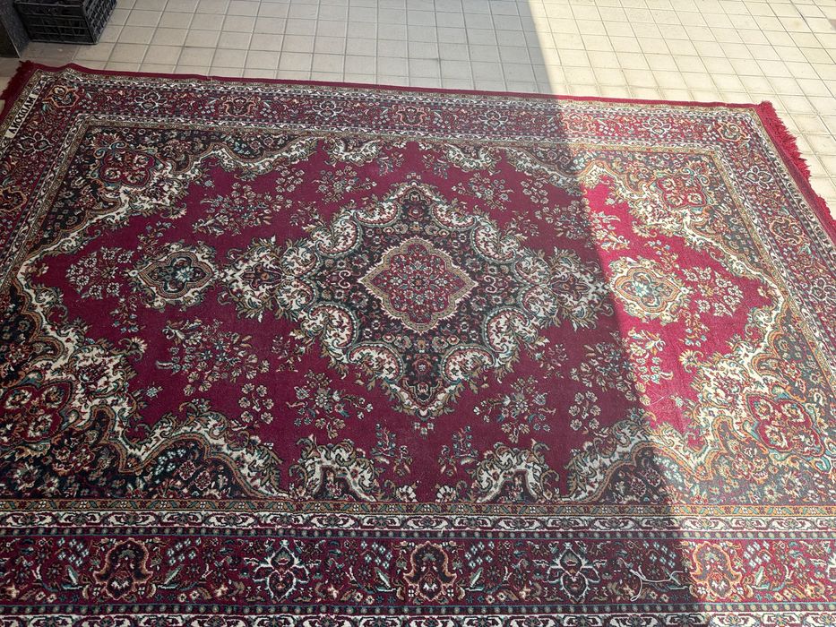 Продам шерстяной ковер 3,6 × 2,5 м
