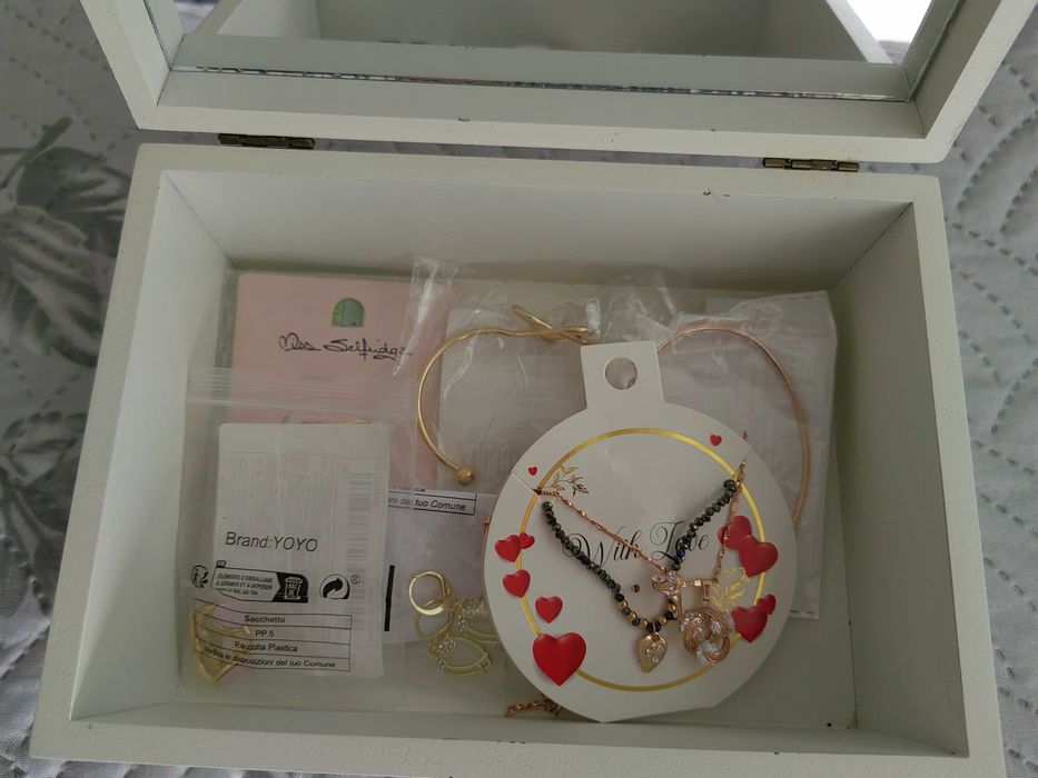 Елегантна кутия за бижута