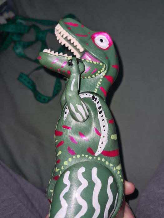 Dinozaur pictat manual playmobil