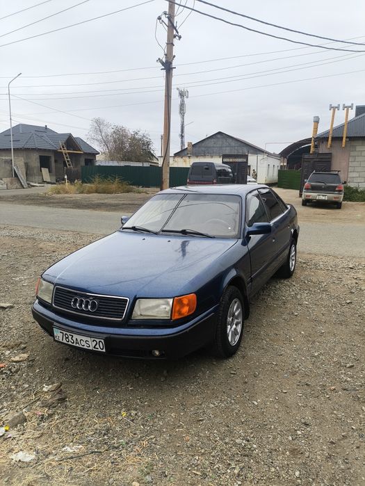 Ауди 100 с4 продам