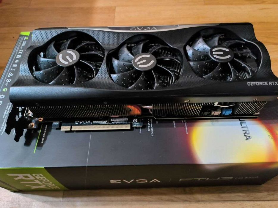 Видеокарта rtx 3090 24gb EVGA FTW3 Ultra