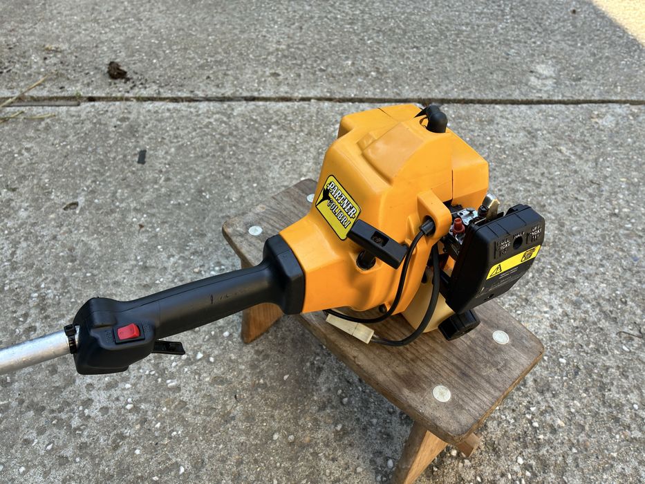 Motocoasa Partner Colibrii (Husqvarna)