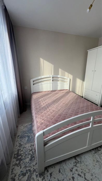 Кровать с матрасом, б/у