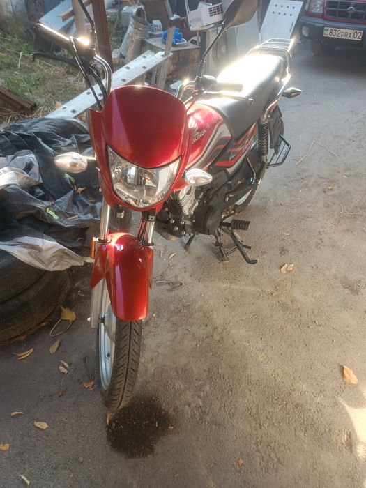 Срочно Продам мот Хонда сд110