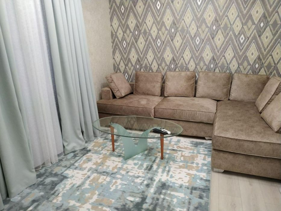 Сдается Двухуровневая 4 комнатная квартира Новостройка Шота Руставели