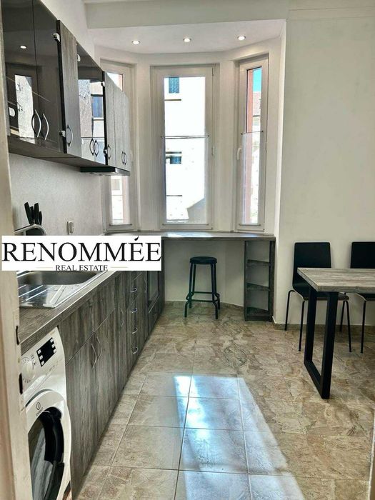 ТОП ЛОКАЦИЯ! Булевард Витоша!