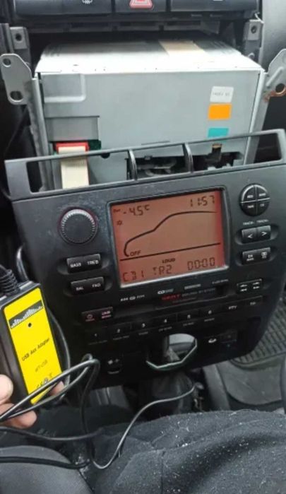 Дигитален чейнджър vw ауди audi skoda seat usb флашка музика телефон