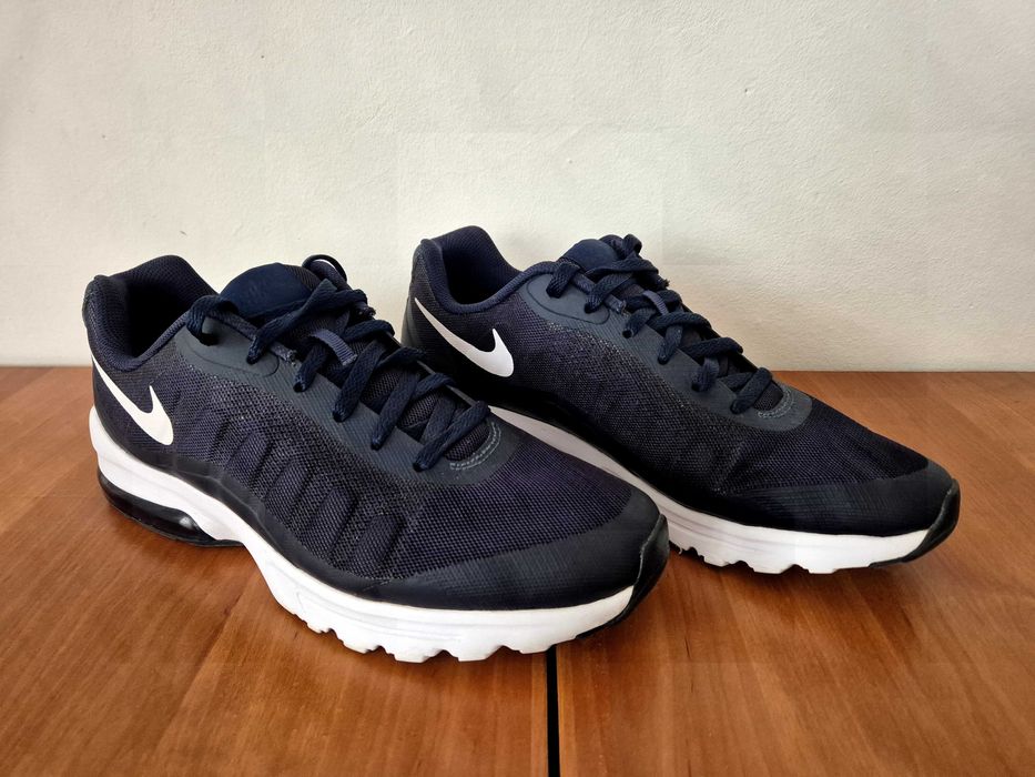 Маратонки Nike air MAX lnvigor номер 46
