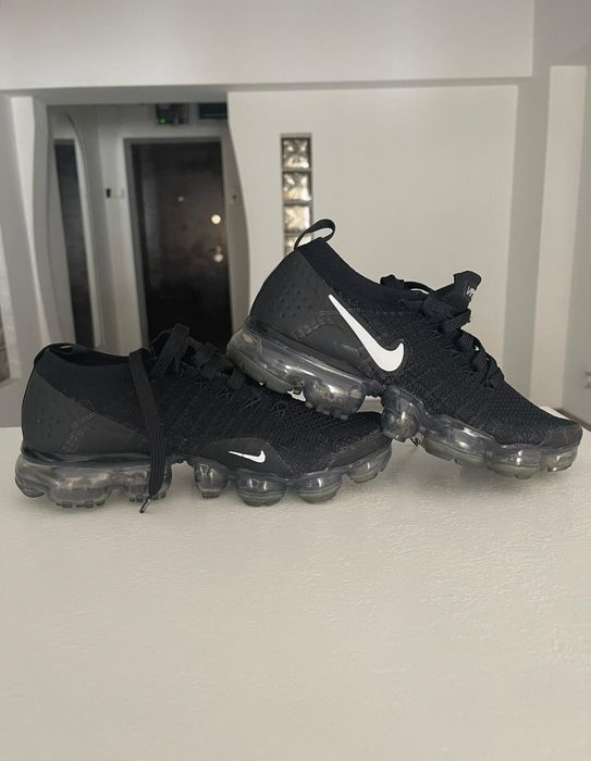 Vând Nike vapor max mărimea 37.5 sau 23.5cm