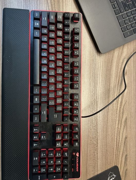 Клавиатура  Cougar Core RGB