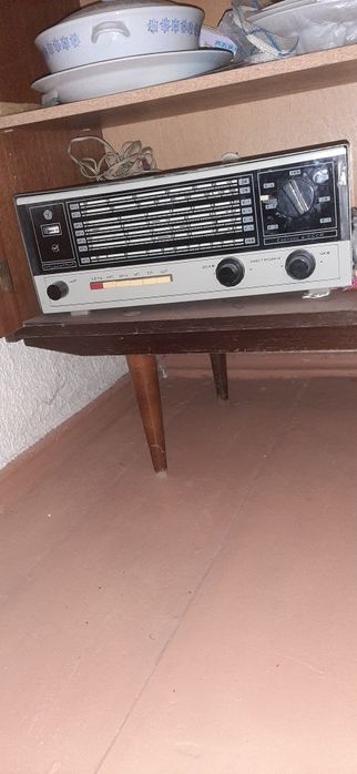 Ретро   Радиоприемник "Ишим"
