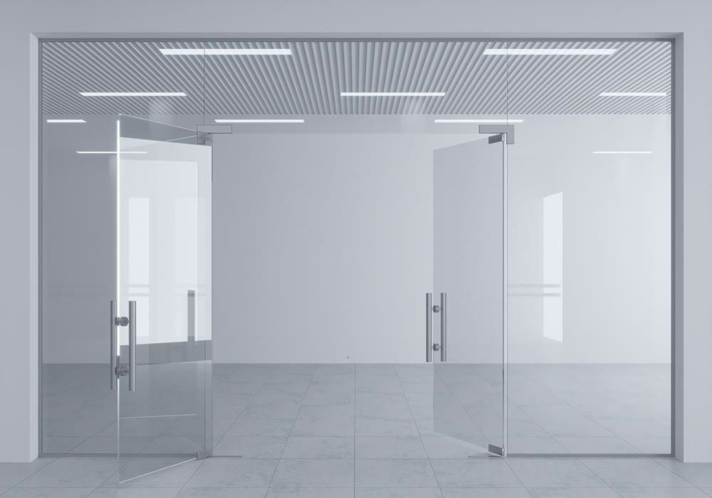 akfa rom eshik steklaniy remont