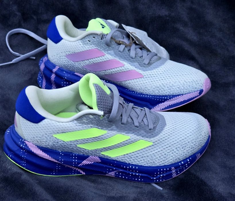 Adidas оригинални дамски сникърси нови 38 2/3