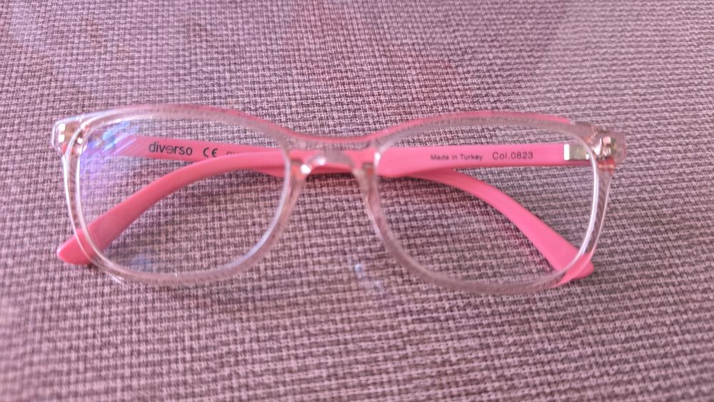 Продам очки детские