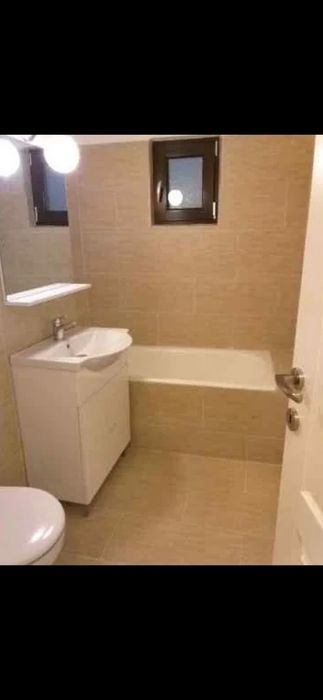 Inchiriez in Mazepa apartament 2 camere etaj1