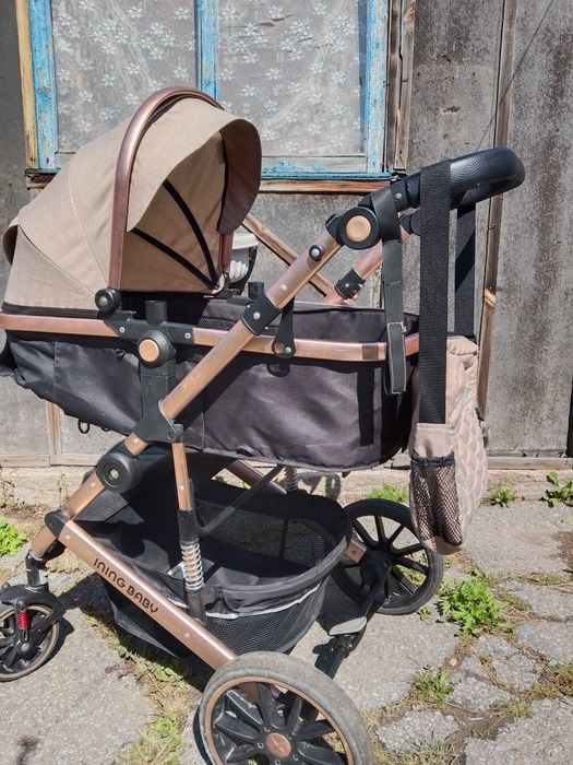 Продается хорошая коляска