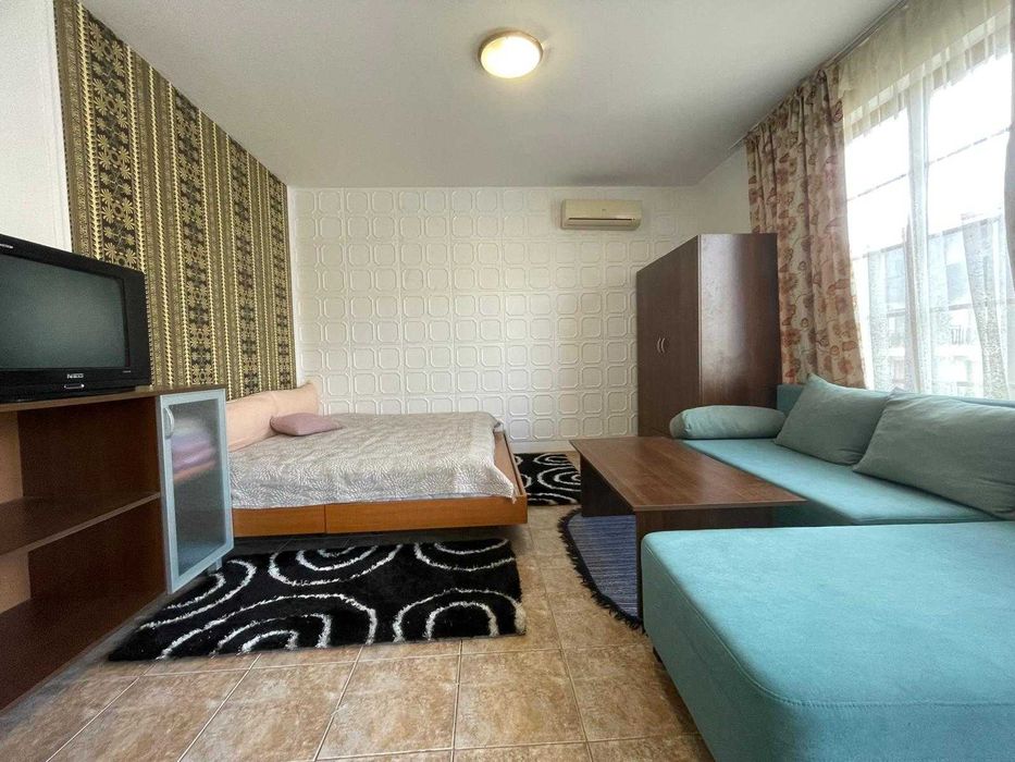 Продава се Едностаен апартамент в Свети Влас - 48 кв.м за 1144 €/кв.м - Снимка #1