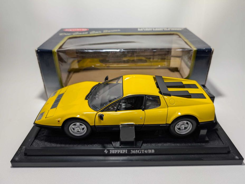 Macheta Kyosho 1:18, Ferrari 365 GT4