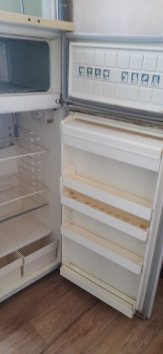 Продаётся холодильник
