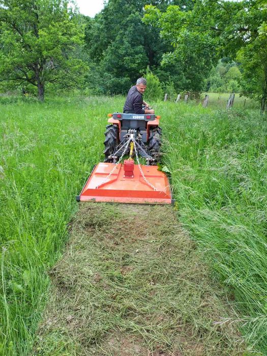 Фрезоване, косене и оран с малък трактор 4х4